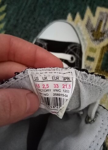 33 Beden siyah Renk Keten ayakkabı