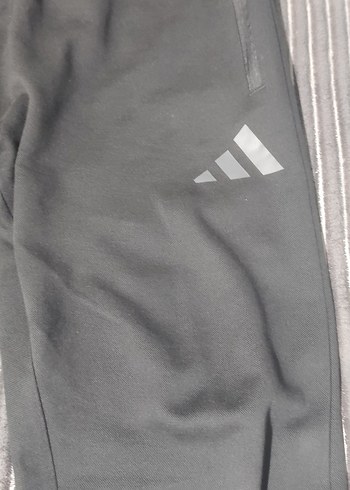 ADİDAS Z.N.E. Gri Rahat Kesim Erkek Eşofman Altı - Görsel 2