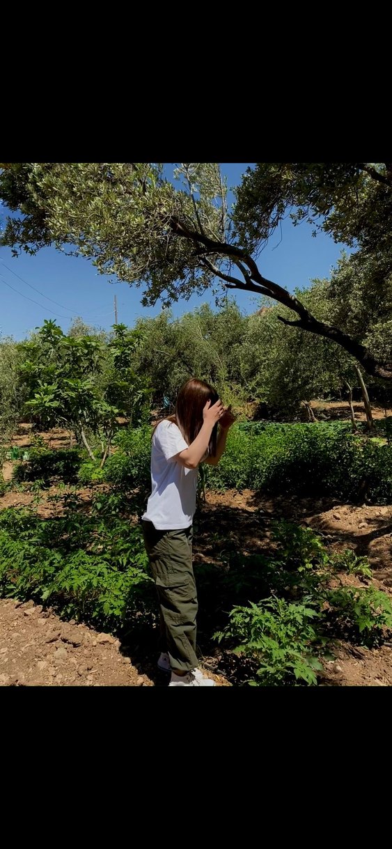 Kızlar için bol kesim, kabarık haki pantolon - Görsel 3