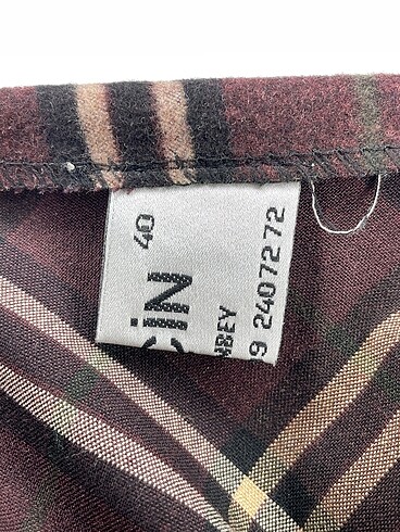 40 Beden çeşitli Renk Vintage Love Midi Etek %70 İndirimli.