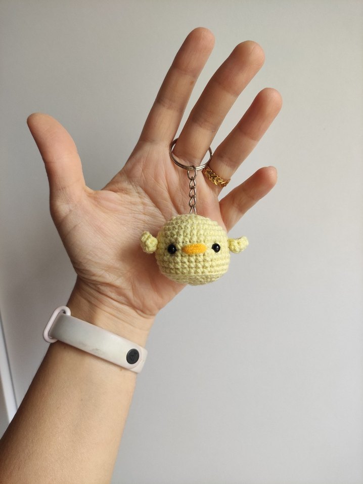 Örgü Sarı Civciv Anahtarlık amigurumi charm - Görsel 3