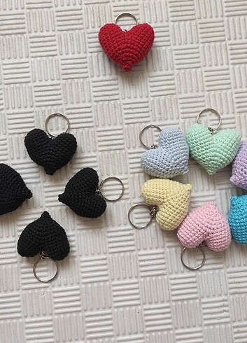 Kalp anahtarlık amigurumi çanta süsü örgü charm