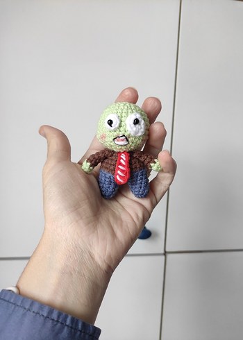 Zombi örgü anahtarlık Plants vs Zombies amigurumi halloween - Görsel 5
