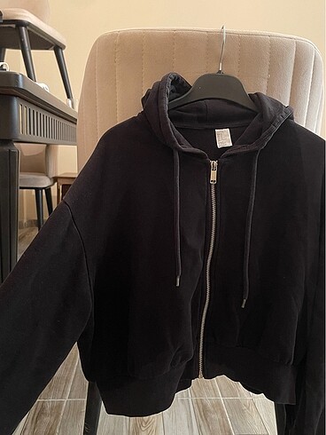 Kapüşonlu sweatshirt