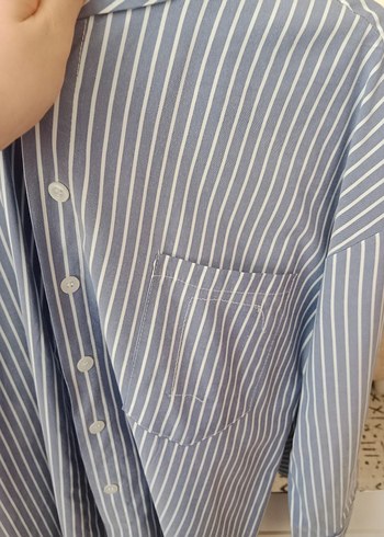 Düğmeli Çizgili Mavi Kadın Gömlek - Görsel 3