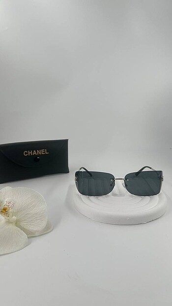 Beden Chanel güneş gözlükleri