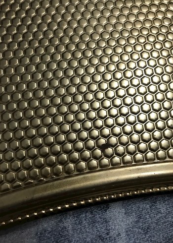 Parlak Altın Renkli Dekoratif Tepsi - Görsel 2