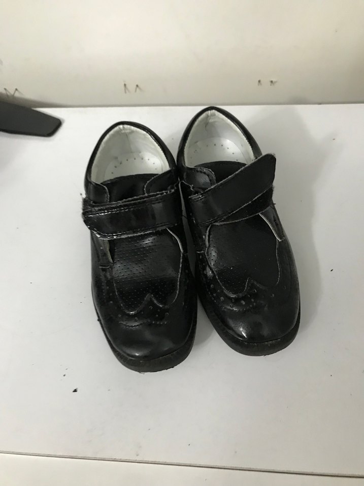 Erkek Çocuk Siyah Cırtlı Özel Ayakkabı - Görsel 2