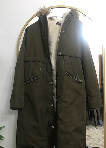 Uzun Kürklü Kadın Mont - Görsel 3