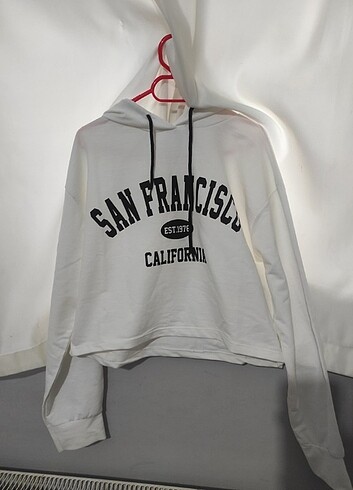 İnce crop sweat