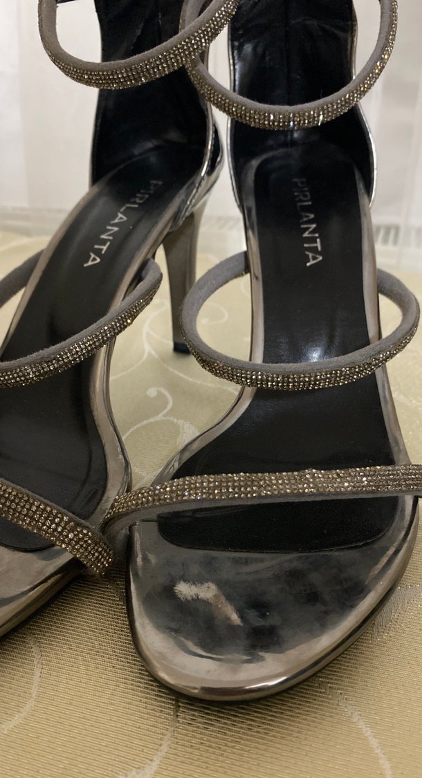 Topuklu ayakkabı - Görsel 2