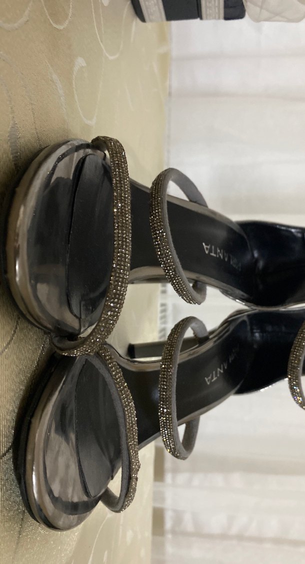 Topuklu ayakkabı - Görsel 3