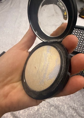 Parlak Bej Pudra - Görsel 2