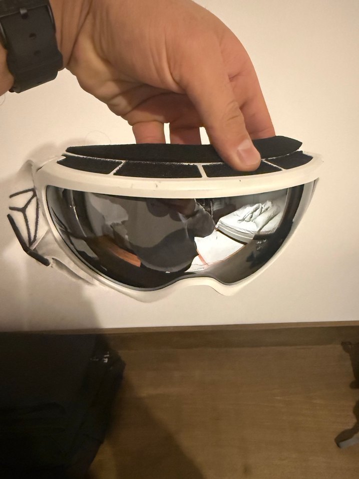 Beyaz Kayak Gözlüğü Tokalı Camlı - Görsel 4