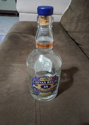 Chivas Regal 18 Yıllık İskoç Viskisi Şişesi orijinal.Mantarkapak - Görsel 9