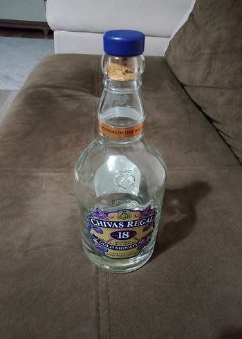 Chivas Regal 18 Yıllık İskoç Viskisi Şişesi orijinal.Mantarkapak - Görsel 8
