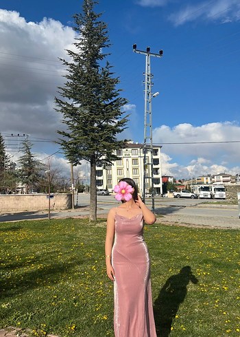Pembe Straplez Uzun Saten Elbise
