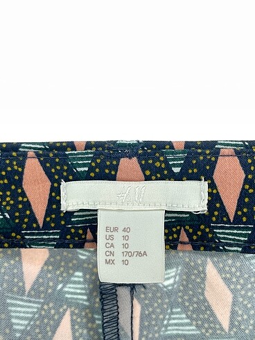 40 Beden çeşitli Renk H&M Kumaş Pantolon %70 İndirimli.