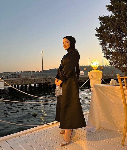 Taftadesing abiye