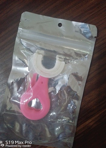 Renkli Pembe Bebek Emziği