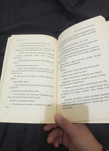  Beden Renk Alice Harikalar Ülkesinde 