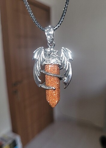 Parıltılı Altıgen Kristal Kolye Ejderhalı 