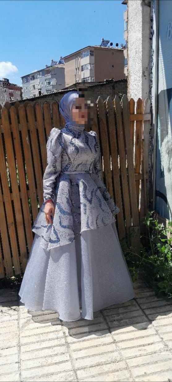 Uzun Gri Desenli Yüksek Yakalı Kadın Elbise - Görsel 2