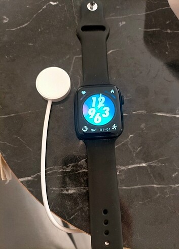 Apple Watch Saat
