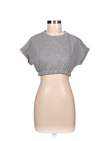 Diğer T-shirt %70 İndirimli.