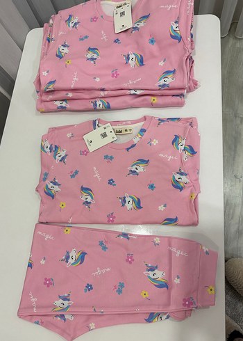 Kız Çocuk Pijama Takımı Unicorn Desenli - Görsel 2