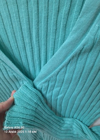 Turkuaz V Yaka Triko Kadın Hırka - Görsel 4