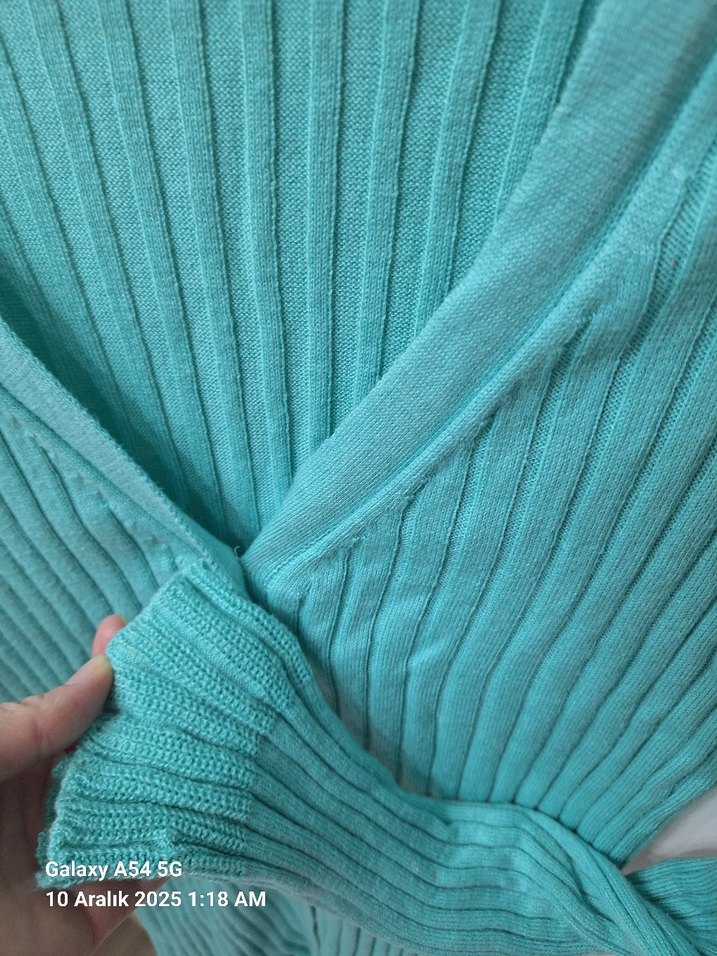 Turkuaz V Yaka Triko Kadın Hırka - Görsel 4