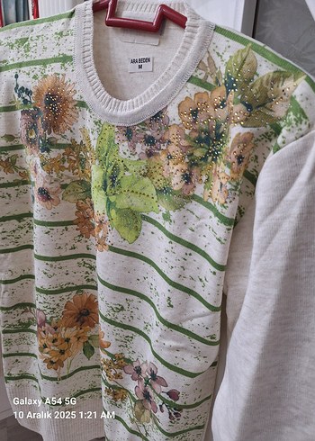 Çiçek Desenli Uzun Kollu Bohem Kadın Kazak - Görsel 3