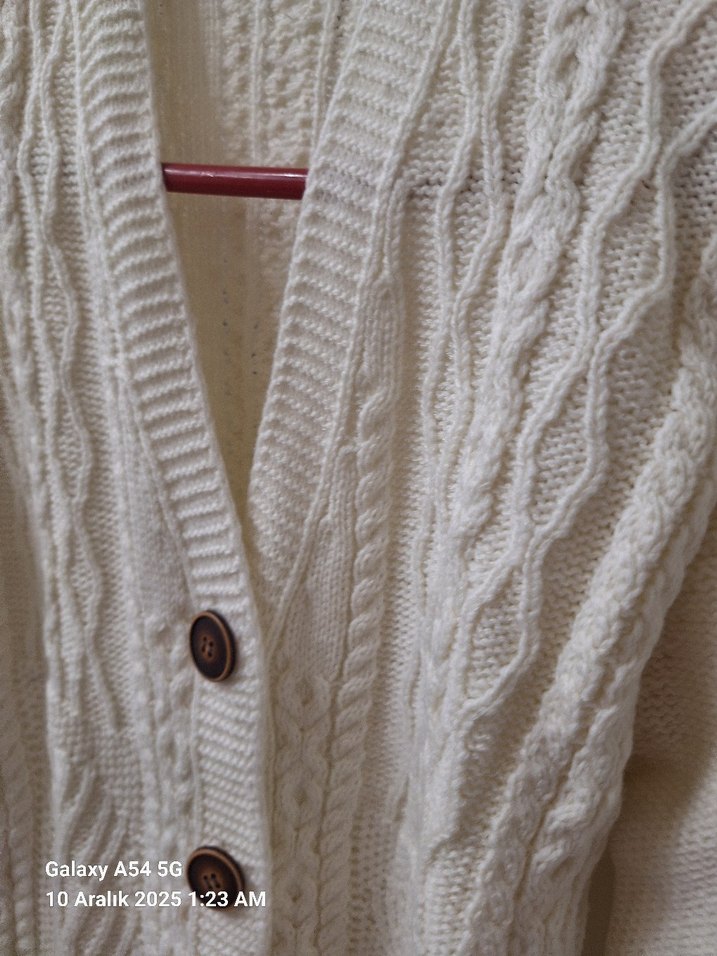 Kadın Beyaz Örgü Hırka, Uzun Kollu, Rahat Kesim - Görsel 4
