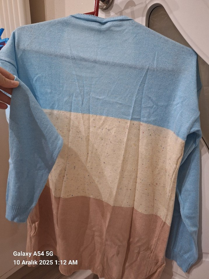 Kadın Mavi Pamuklu Örgü Hırka - Görsel 4