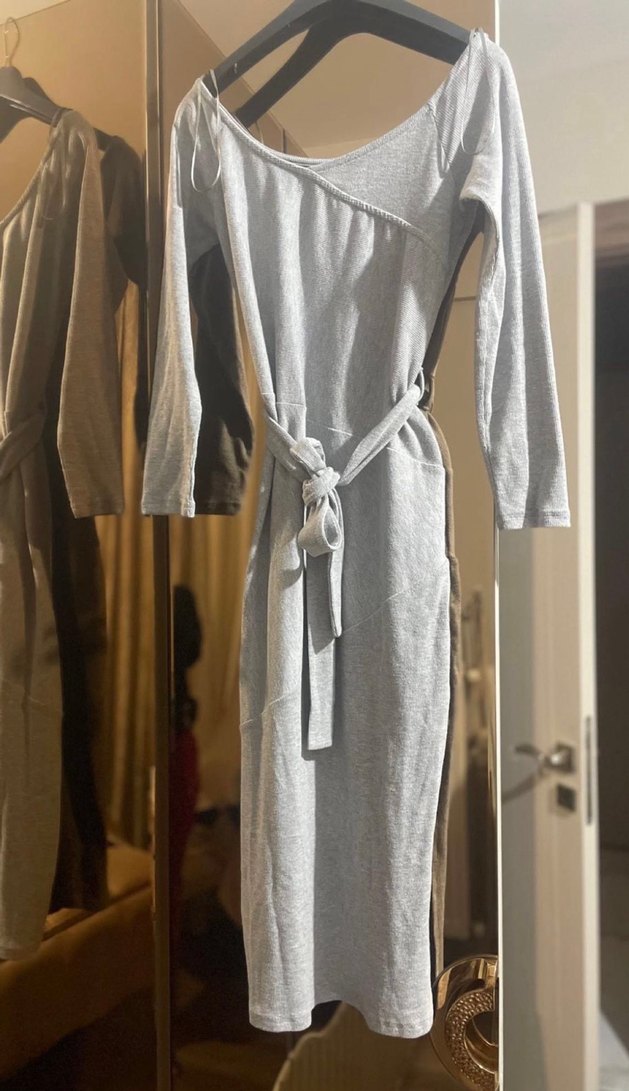 Kemerli Midi Triko Elbise - Görsel 4