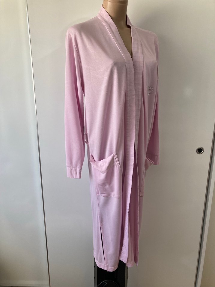 Pembe Uzun Kollu Rahat Kadın Sabahlık - Görsel 3