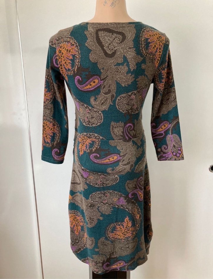 Bohem Kruvaze Yaka Şal Desenli Kışlık Elbise - Görsel 4