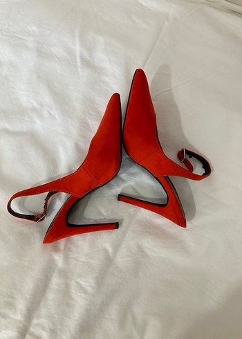 Nar Çiçeği Süet Tokalı Stiletto - Görsel 4