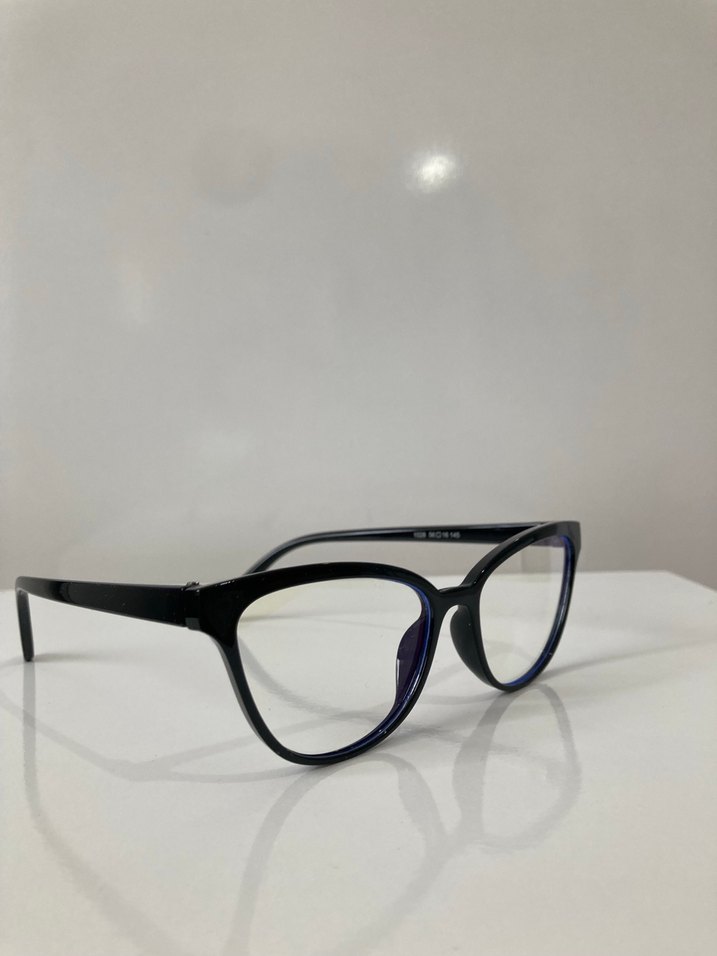 Mavi Işık Korumalı Siyah Gözlük - Görsel 3