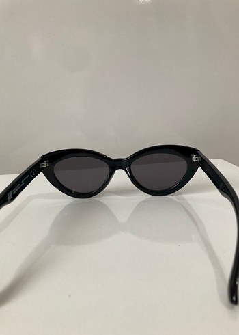 Klasik Siyah Goth Kadın Güneş Gözlüğü - Görsel 5