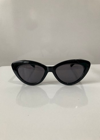 Klasik Siyah Goth Kadın Güneş Gözlüğü - Görsel 11