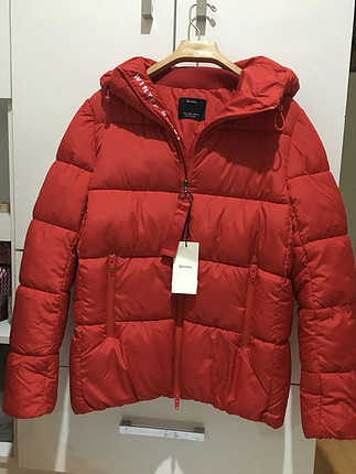 Bershka şişme mont