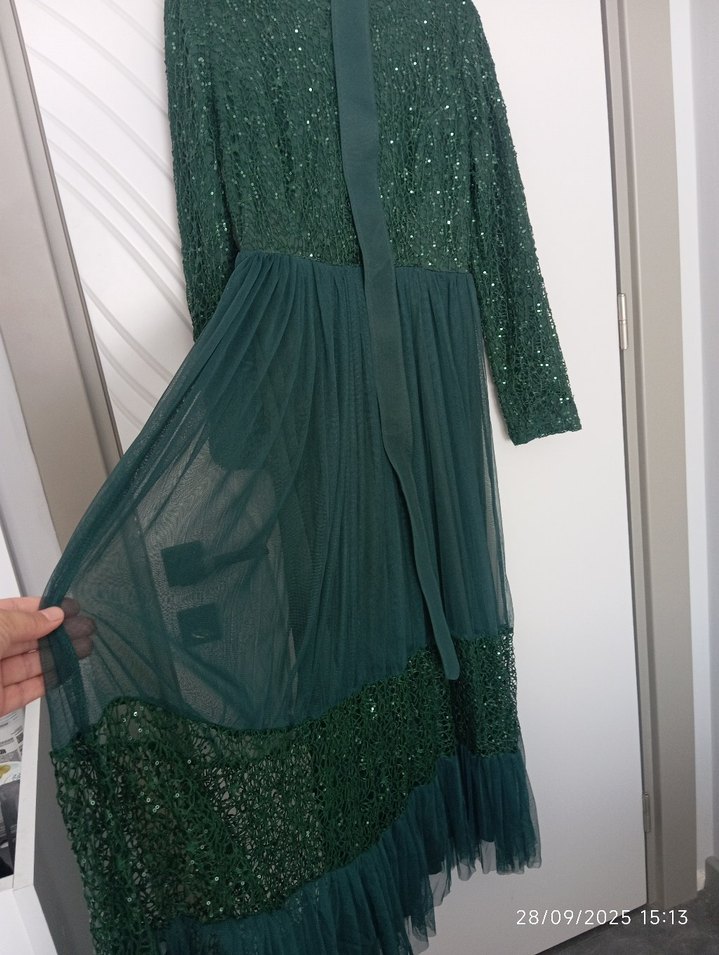 Uzun Kollu Yeşil Drapeli Abiye Elbise - Görsel 2