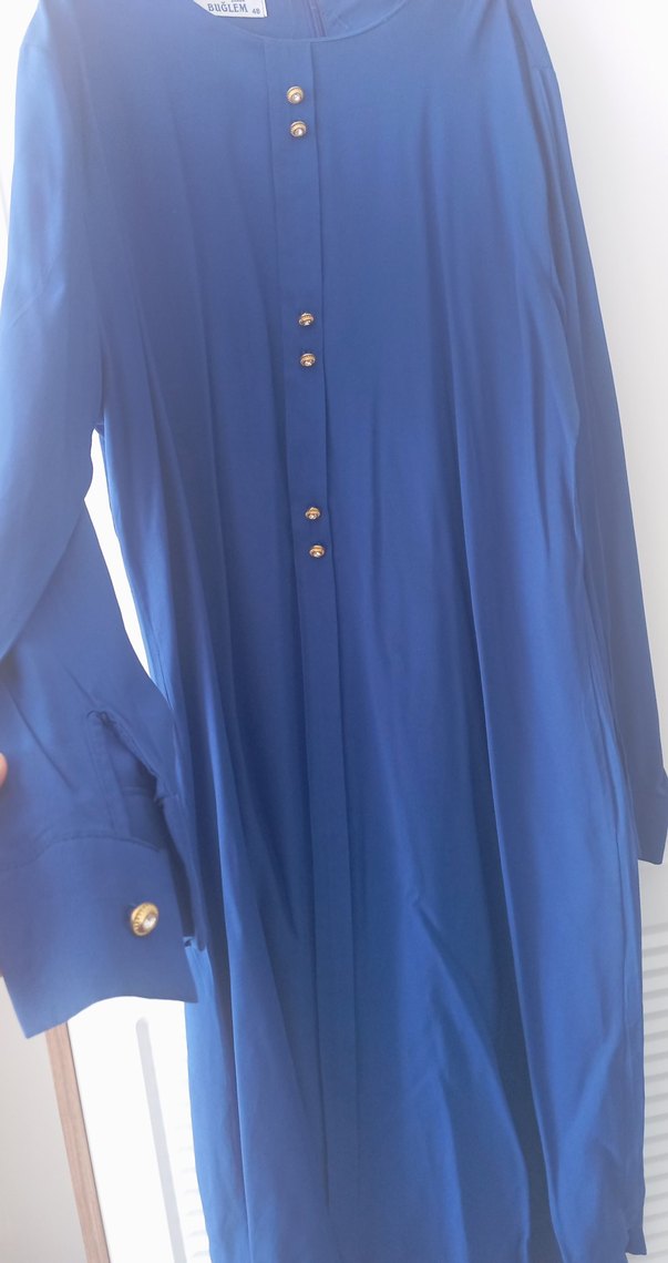 Düğmeli Uzun Kollu Mavi Kadın Tunik - Görsel 3