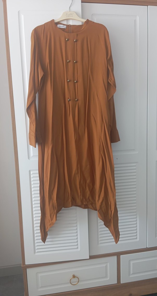 Uzun Kollu Düğmeli taba Kadın Tunik - Görsel 4