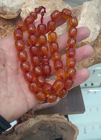 Sıkma zar kehribar