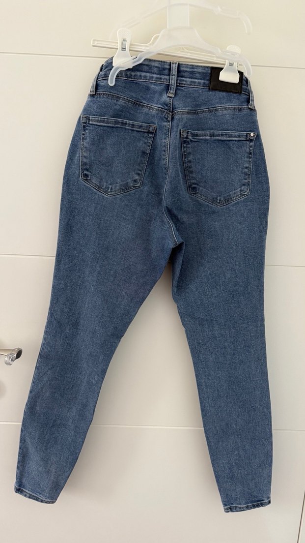 Kadın Mavi Normal Boy Dar Kesim Denim Pantolon - Görsel 4