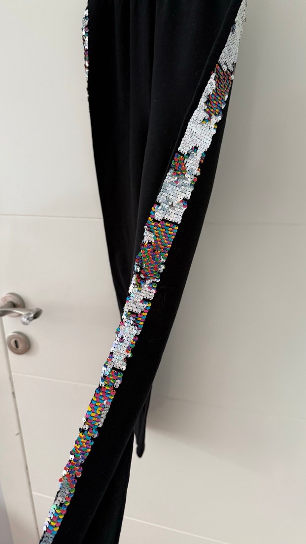 Kız Çocuk Siyah Kenarları Parlak Payetli Tayt - Görsel 2