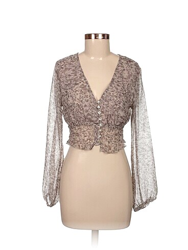 Stradivarius Bluz %70 İndirimli.
